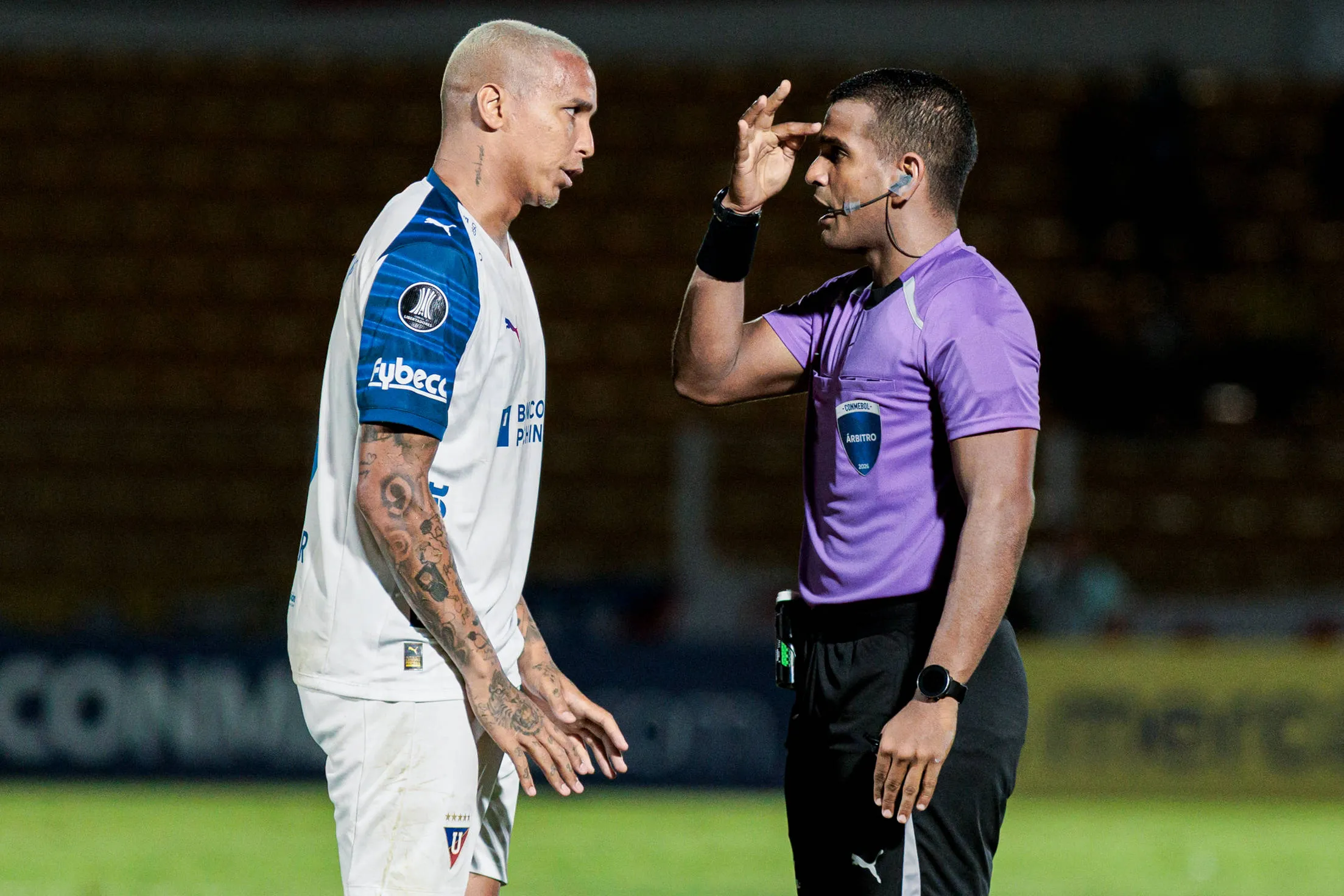 Deyverson es muy cuestionado por los hinchas. (Foto: Imago)