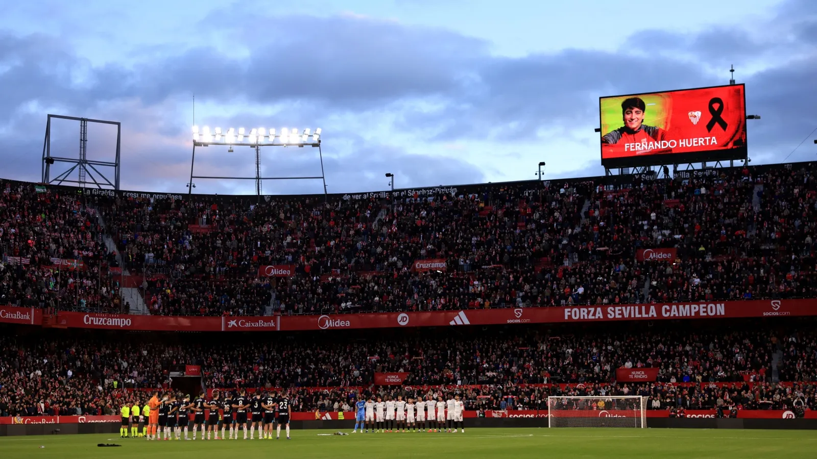 Sevilla cambiará de dueño en las próximas horas: GETTY