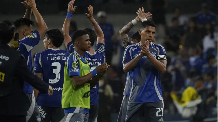 Vicente Sánchez se va de Emelec y los jugadores que también se irían del club