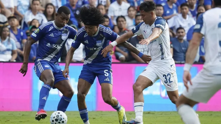 Liga de Quito y Emelec van por el mismo jugador ¿a quién elegirá?