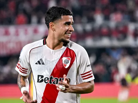 Kendry Páez quedó otra vez fuera de River Plate y así reaccionaron los hinchas: “No juega nunca más”