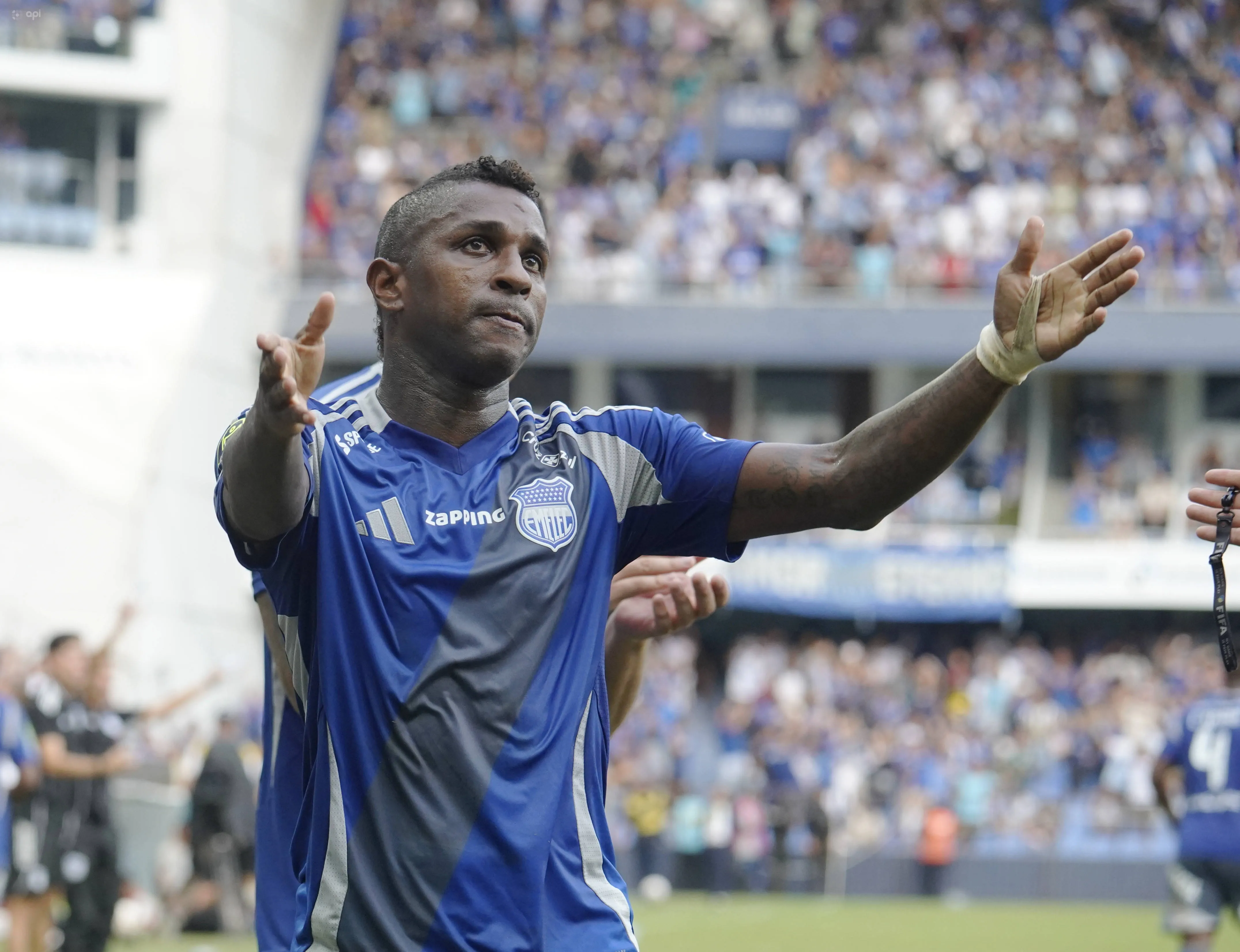 Miller Bolaños podría llegar a jugar en Perú. (Foto: Imago)