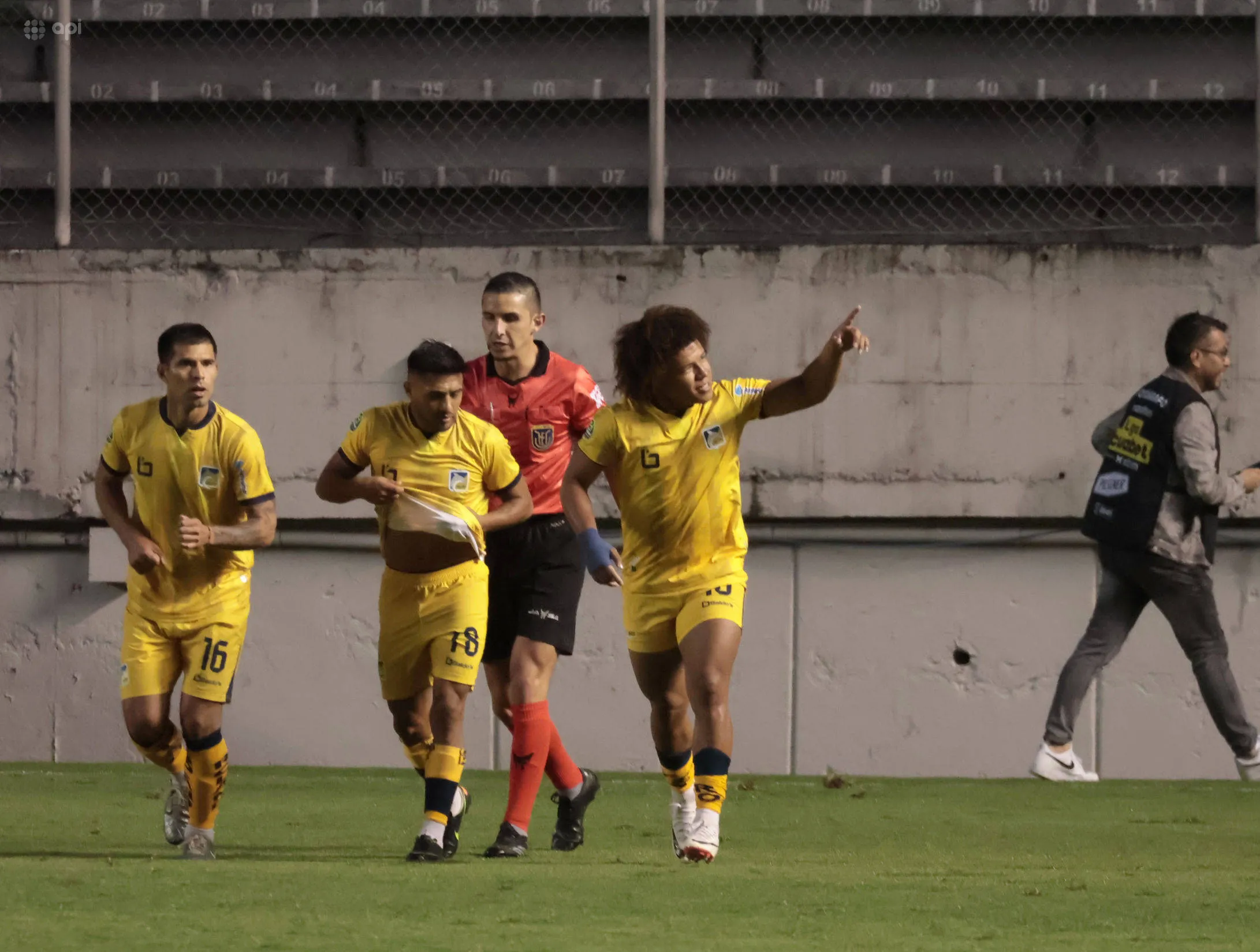 Mendoza viene marcando con Delfín. (Foto; Imago)