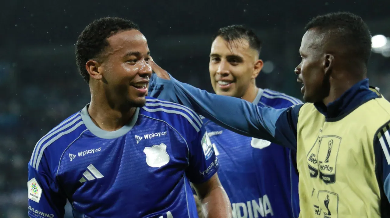 Beckham Castro, Rodrigo Contreras y Darwin Quintero. (Foto; Vizzor Image)