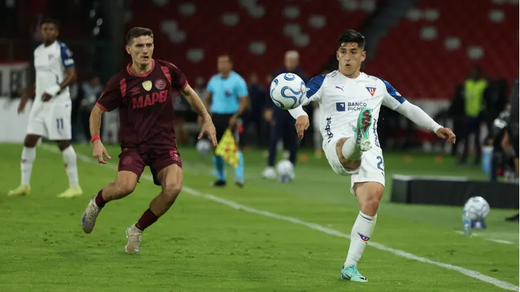 Liga de Quito venció a Lanús y está casi en 8vos de Copa Libertadores