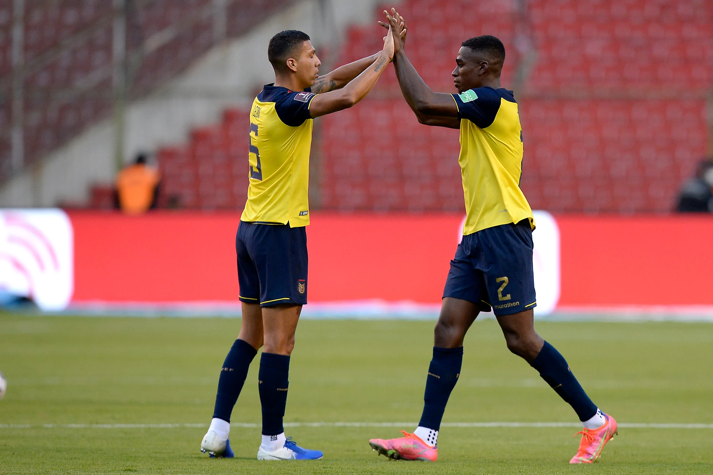 Selección Ecuador – Luis Fernando León