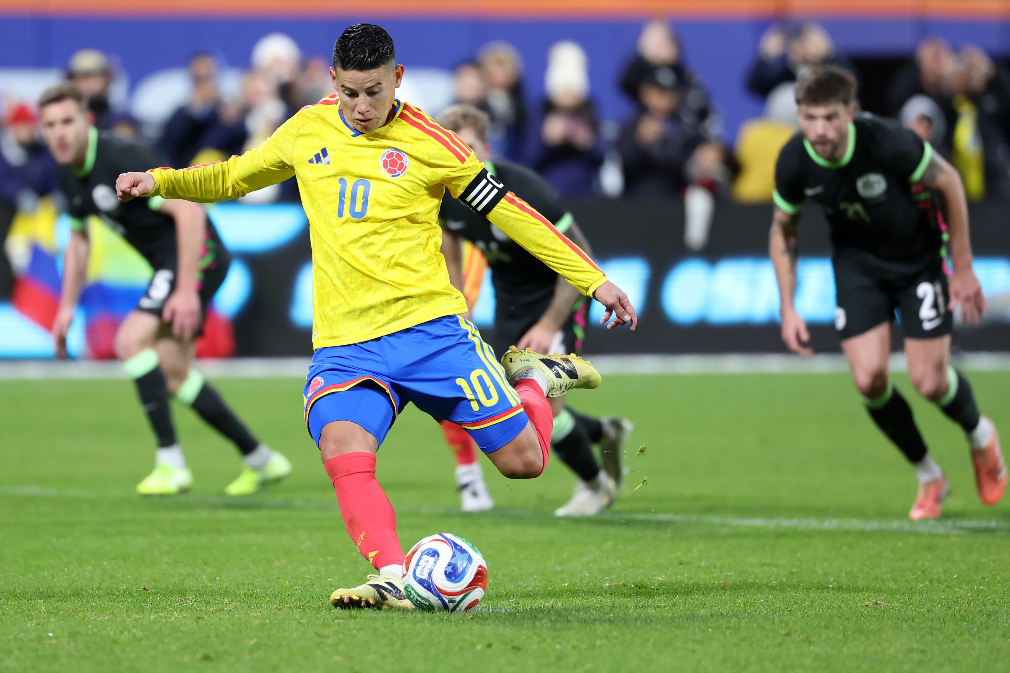 NEW YORK, NEW YORK – NOVEMBER 18: James Rodriguez of Colombia scores the team’s first goal from the penalty spot during the International Friendly match between Colombia and Australia at Citi Field on November 18, 2025 in New York City. (Photo by Jordan Bank/Getty Images)