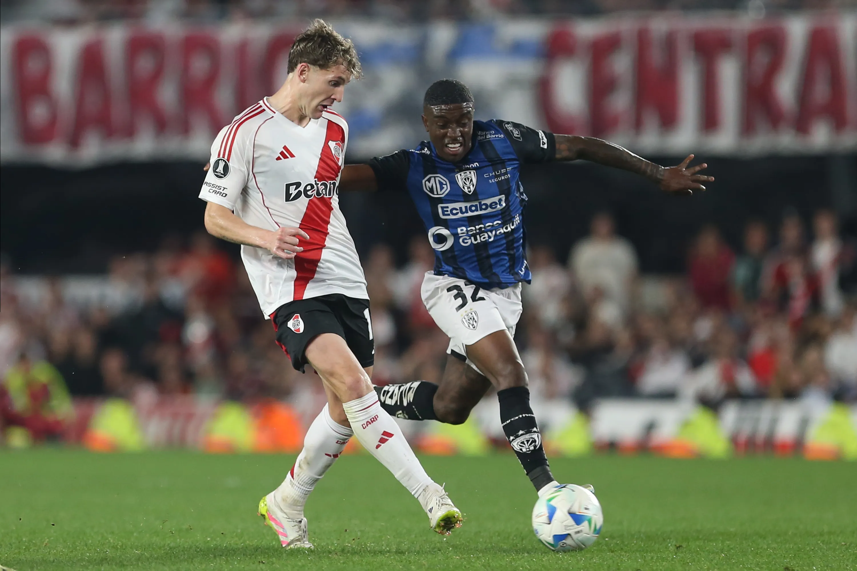 Jhegson Méndez es titular en IDV. (Foto: GettyImages)