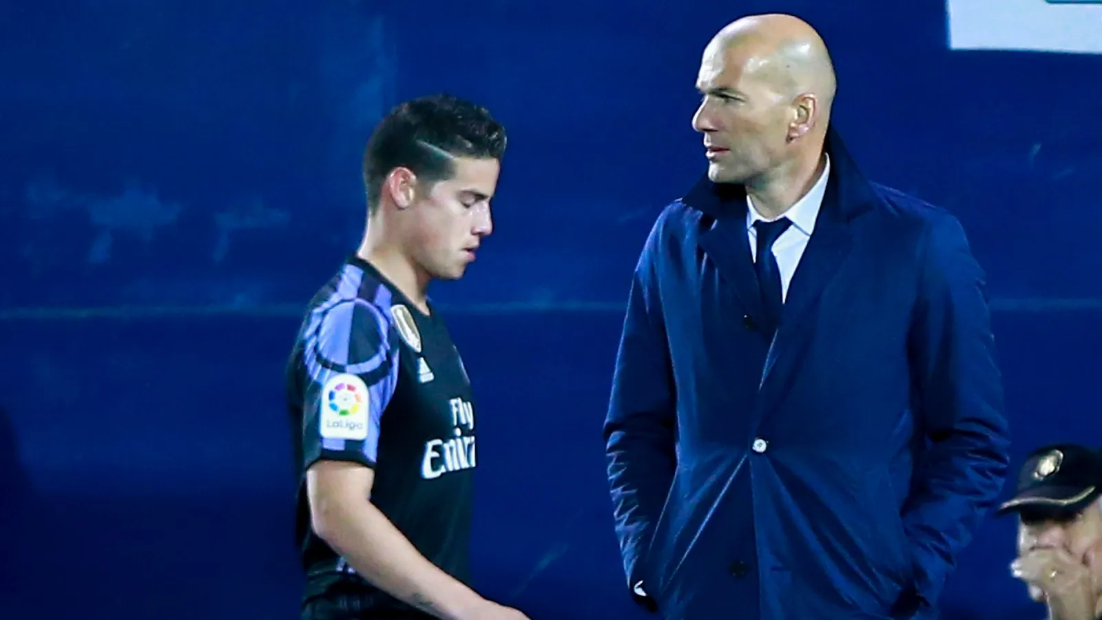 James, triste por nunca haber podido convencer a Zidane: GETTY