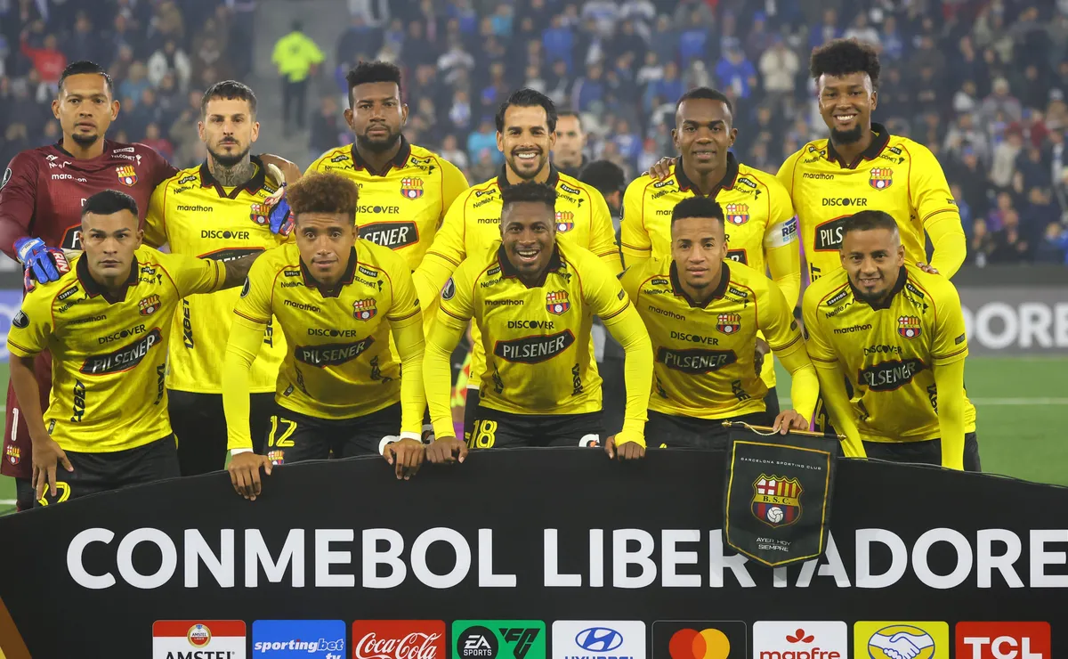 Tras fracasar en Copa Libertadores: Benedetto podría dejar Barcelona SC