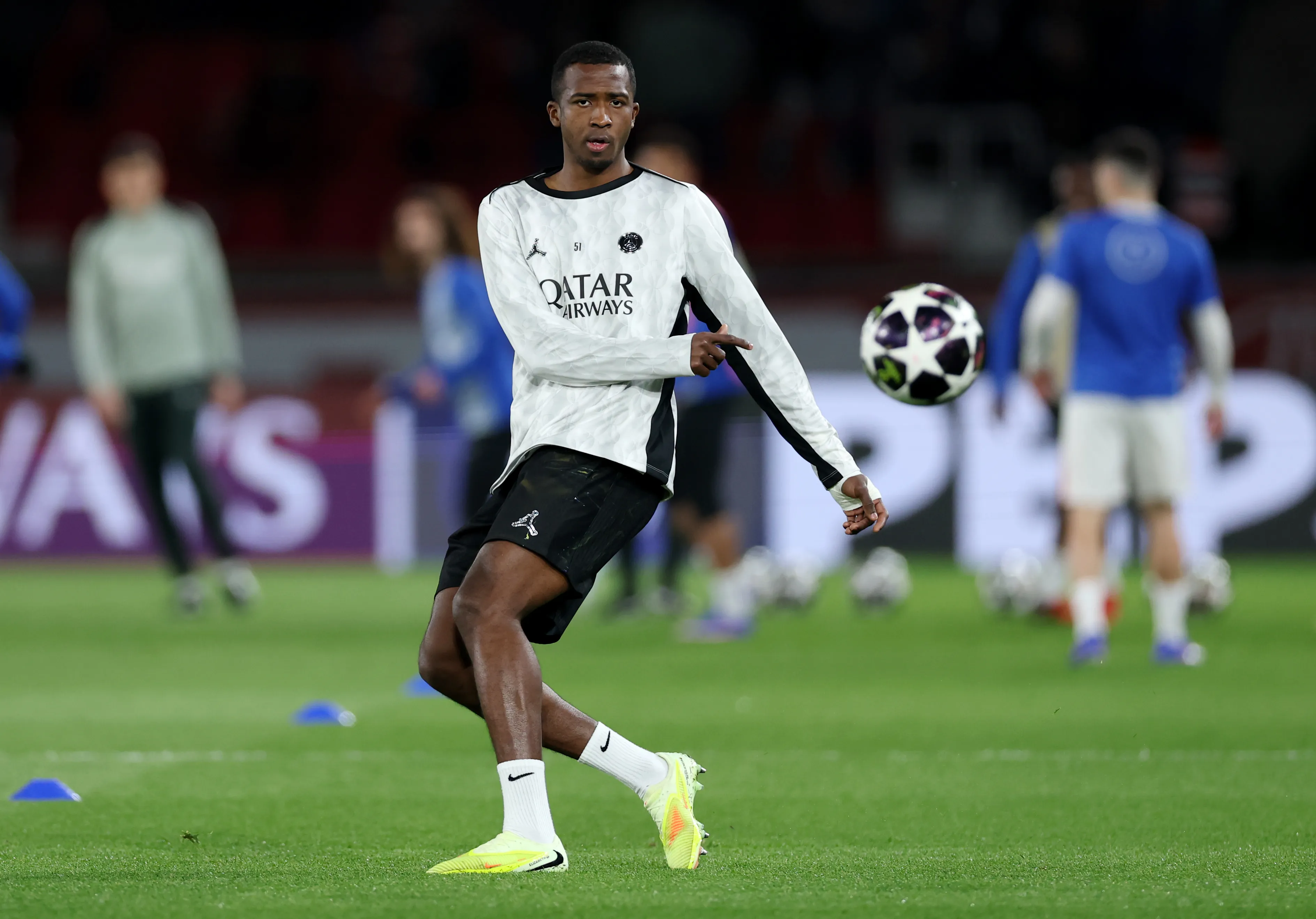 William Pacho es figura en el PSG. (Foto: GettyImages)