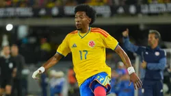 El sorpresivo club que se quedaría con Johan Mojica luego del Mundial 2026