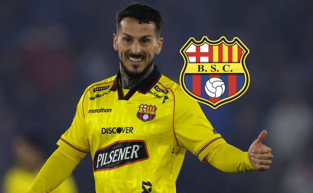 صراع ثلاثي يهدد بقاء الهداف داريو بينيديتو مع برشلونة الإكوادوري
