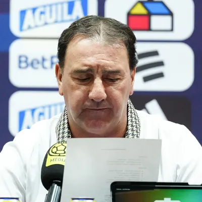 Lorenzo, DT de Colombia, sorprende anunciando nuevos ‘convocados’