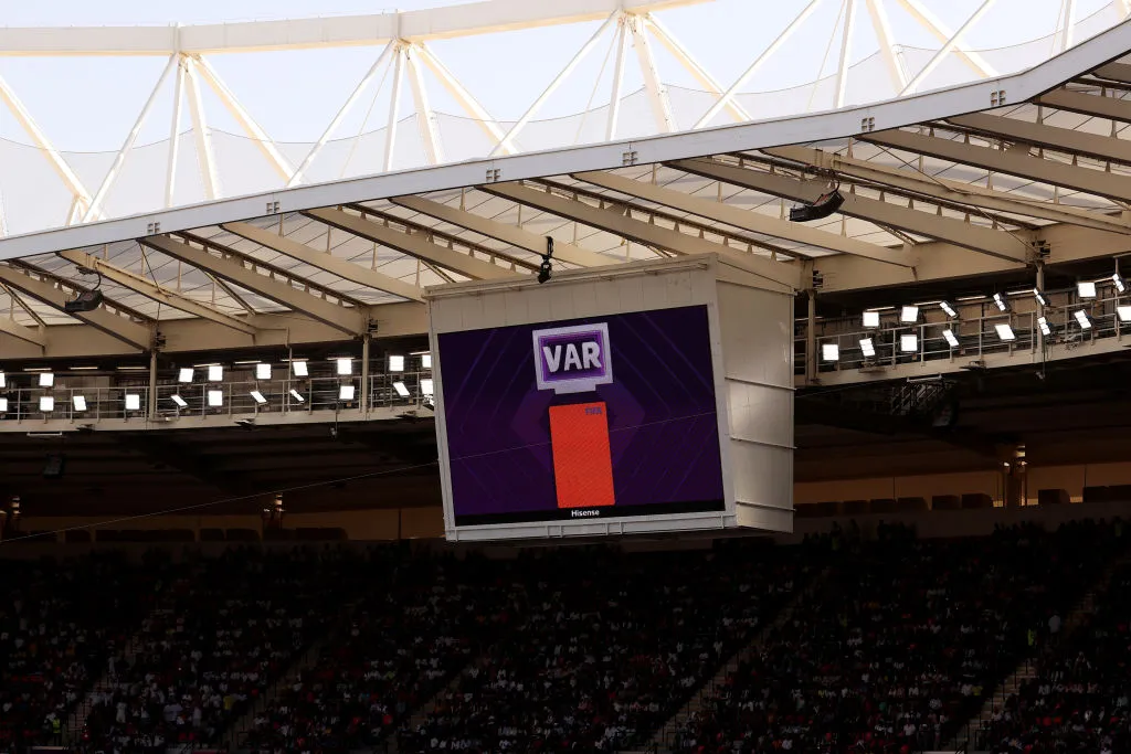 A partir del Mundial 2026, el VAR tendrá mayor competencia para sancionar a los futbolistas (Getty Images).