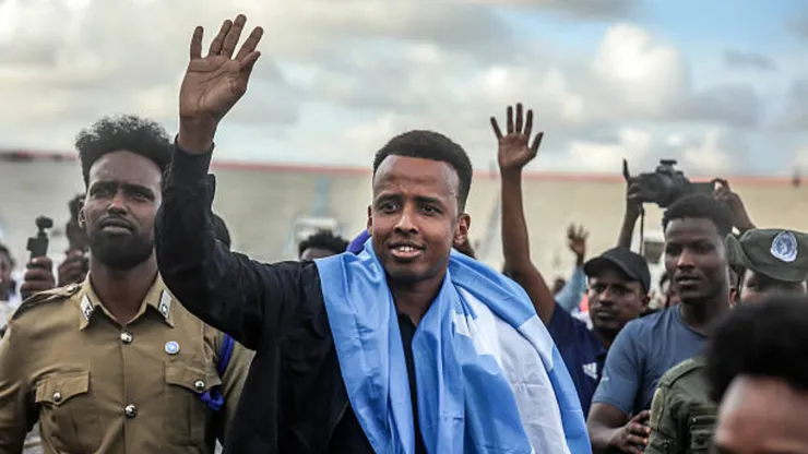 Omar Ardan, recibido como un héroe en Somalia.