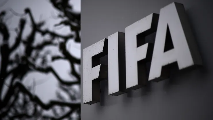 FIFA aprobó varios cambios en el mercado de fichajes y no ayudan a Conmebol.