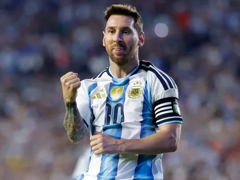 Solo dos futbolistas han jugado más partidos en selecciones que Messi