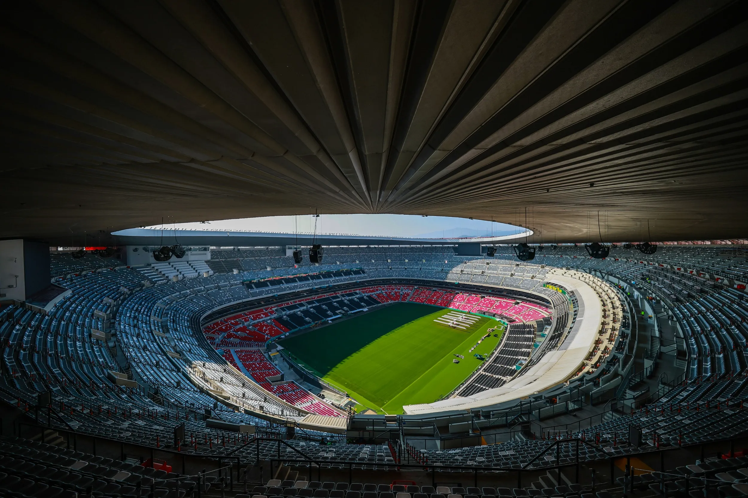El renovado Estadio Azteca albergará el primer partido y la ceremonia inaugural (Getty)