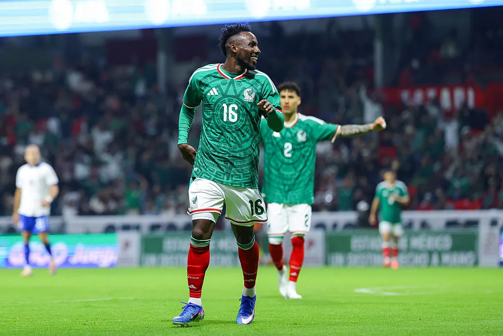 En su último amistoso, México goleó 5-1 a Serbia en Toluca (Getty Images).