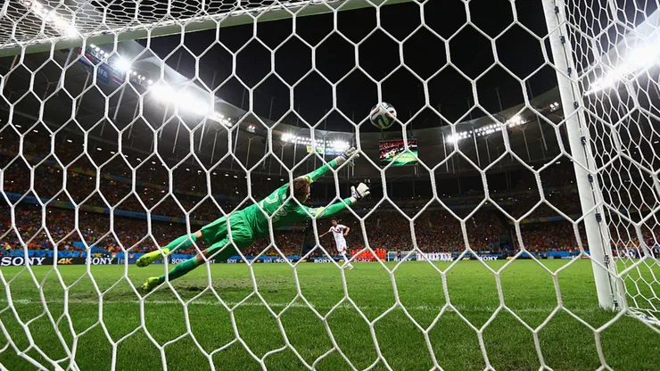 Tim Krul ingresó antes de la definición a penales y le dio la gloria a Holanda ante Costa Rica en el Mundial 2014.