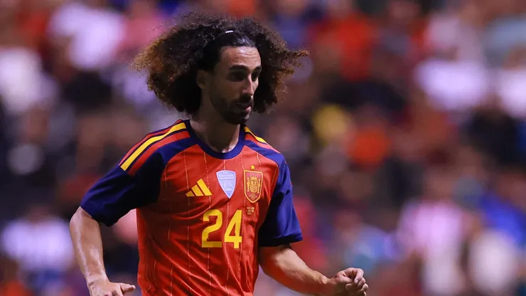 El fichaje de Cucurella por Real Madrid divide a España.