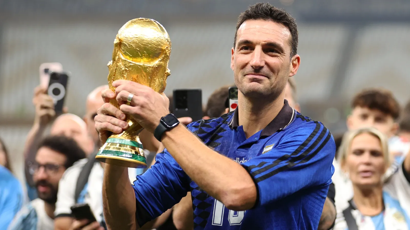 Scaloni puede ser el primer DT en ganar cinco torneos de FIFA seguidos: GETTY