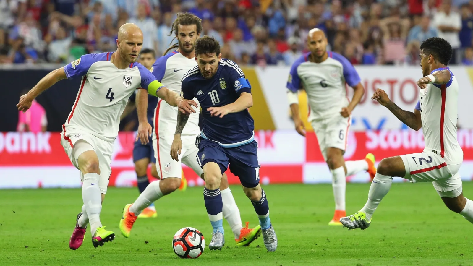 Messi incluso ya ha sido rival de Estados Unidos en varias ocasiones: GETTY
