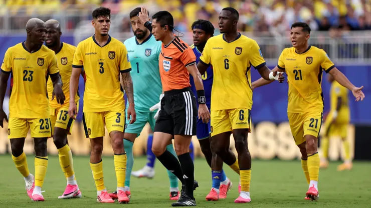 Ecuador ganó a Curazao pero los hinchas piden que saquen a este jugador: "Ni un minuto más"