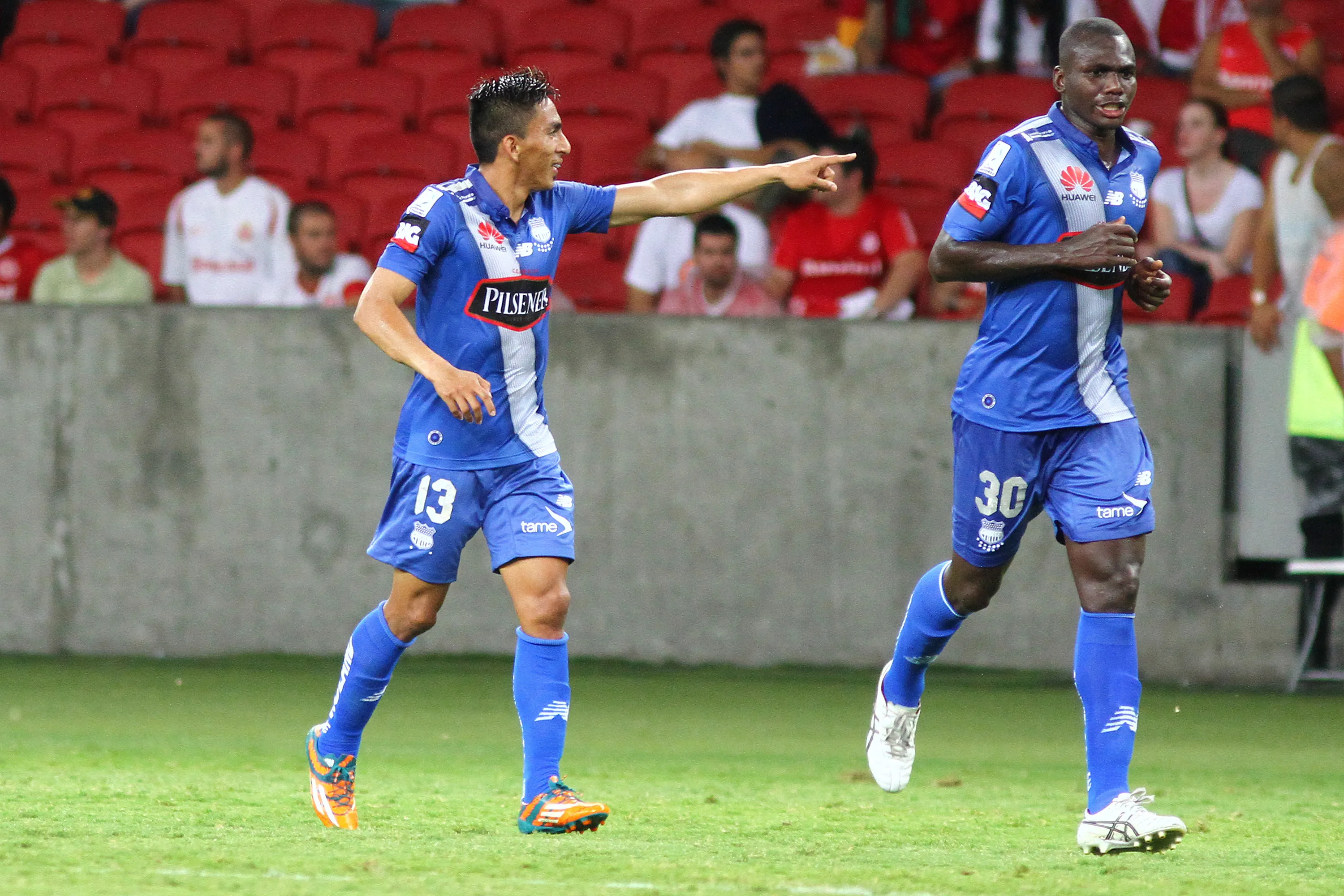 Ángel Mena – Emelec.