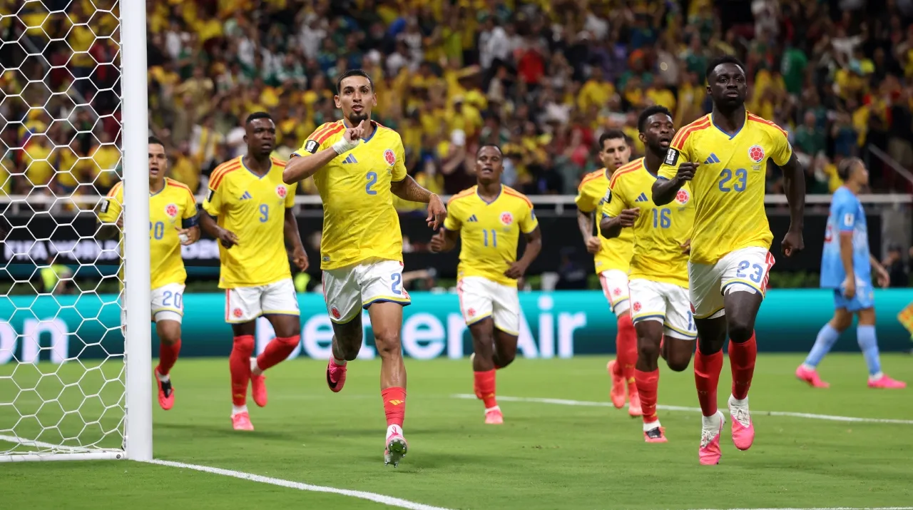 La celebración de Daniel Muñoz ante RD Congo. (Foto: Getty Images)