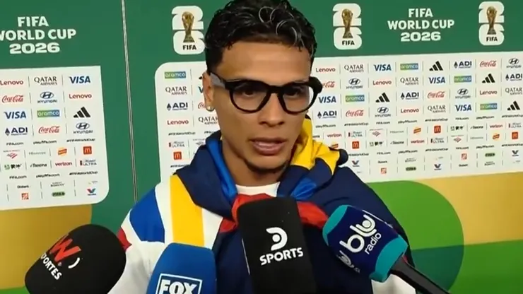 Richard Ríos dialogó en zona mixta tras el triunfo de Colombia sobre RD Congo.