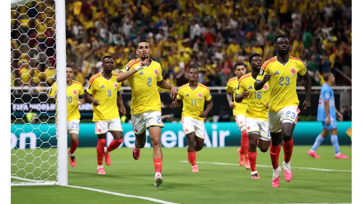 Problema para Lorenzo: Los jugadores de Colombia que podrían perderse los 16vos del Mundial