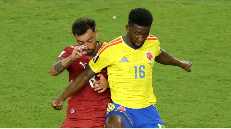 Bruno Fernandes y Jefferson Lerma.