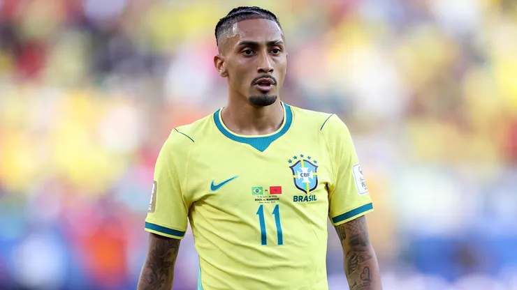 ¿Por qué no juega Raphinha en el partido de Brasil contra Japón?