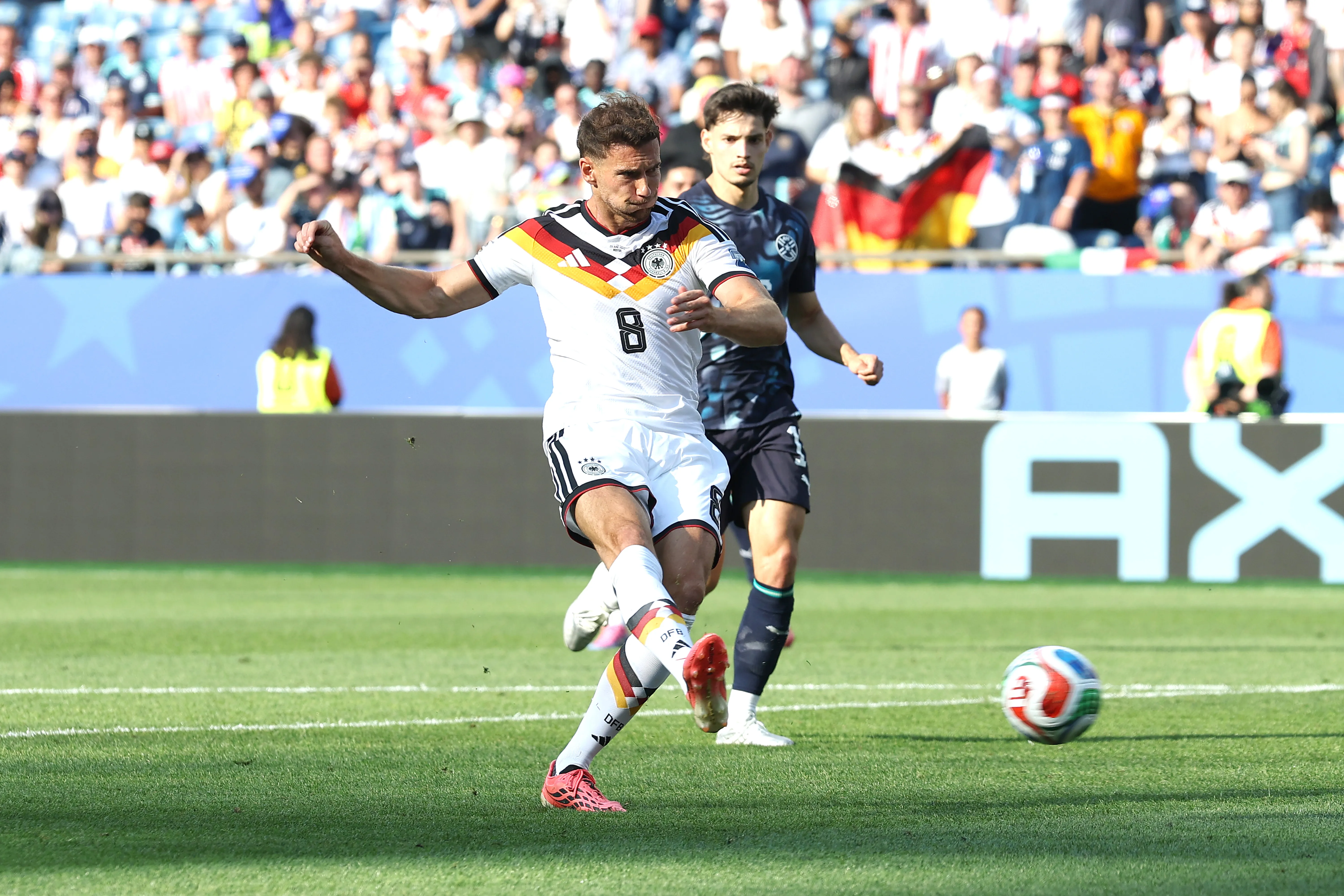 Leon Goretzka, criticado por rechazar la responsabilidad. Foto: Getty.