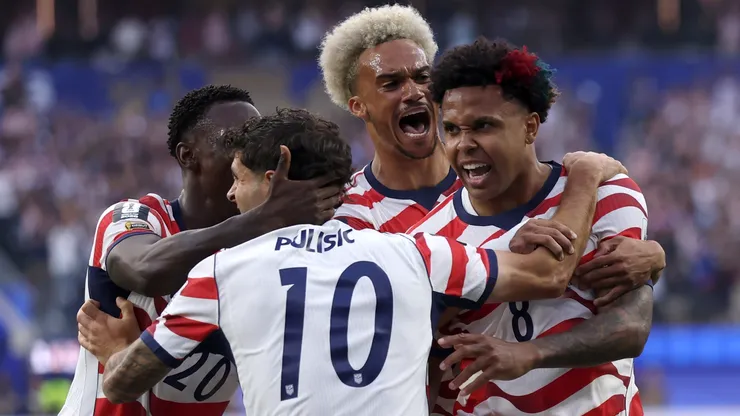 Estados Unidos busca el pase a octavos de final.