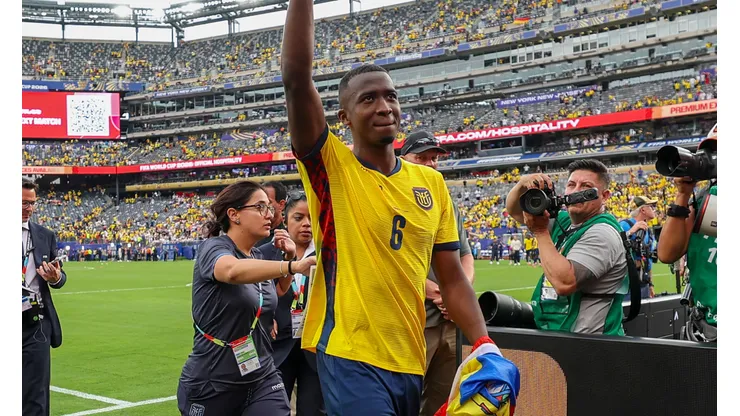 William Pacho rompe el silencio sobre la eliminación de Ecuador en el Mundial: "Estoy molesto"