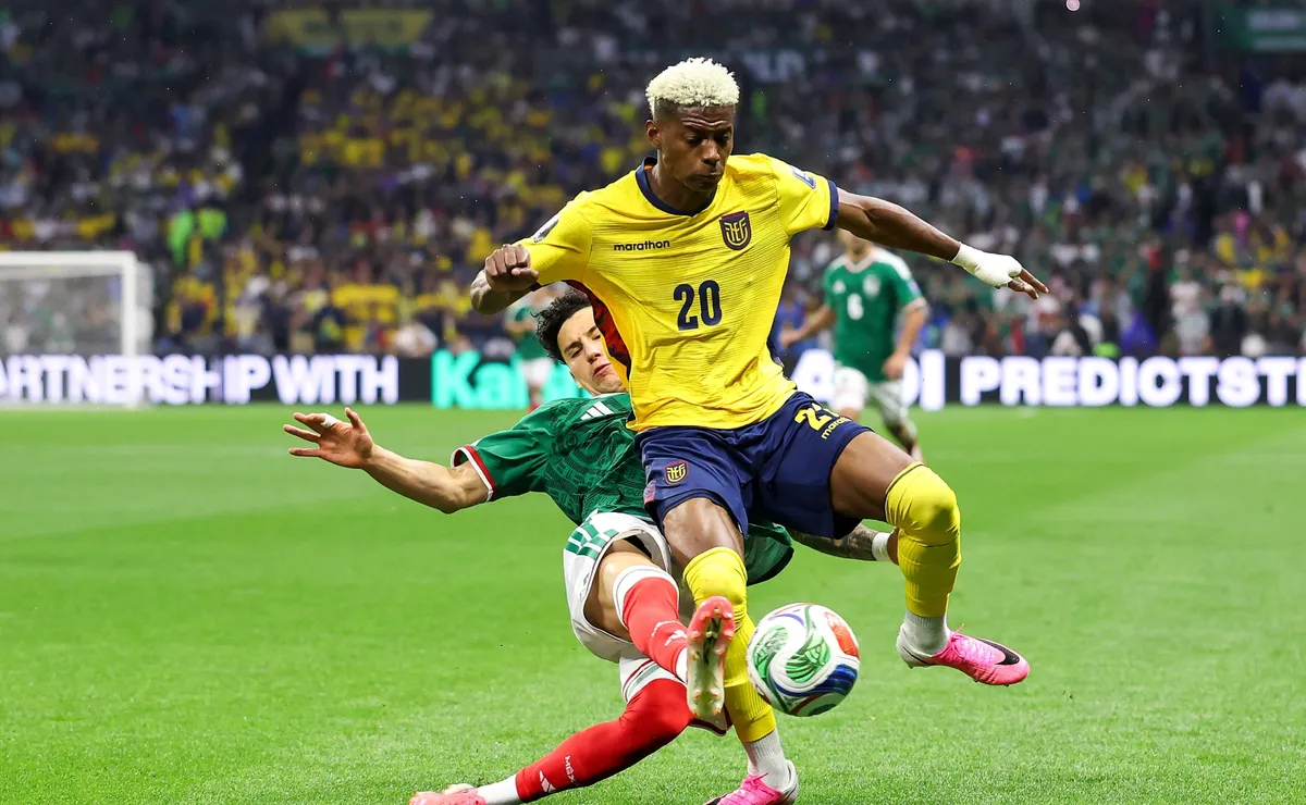 Aseguran que los jugadores de Ecuador fueron amenazados antes de jugar con  México ¿qué hay de cierto? - Bolavip