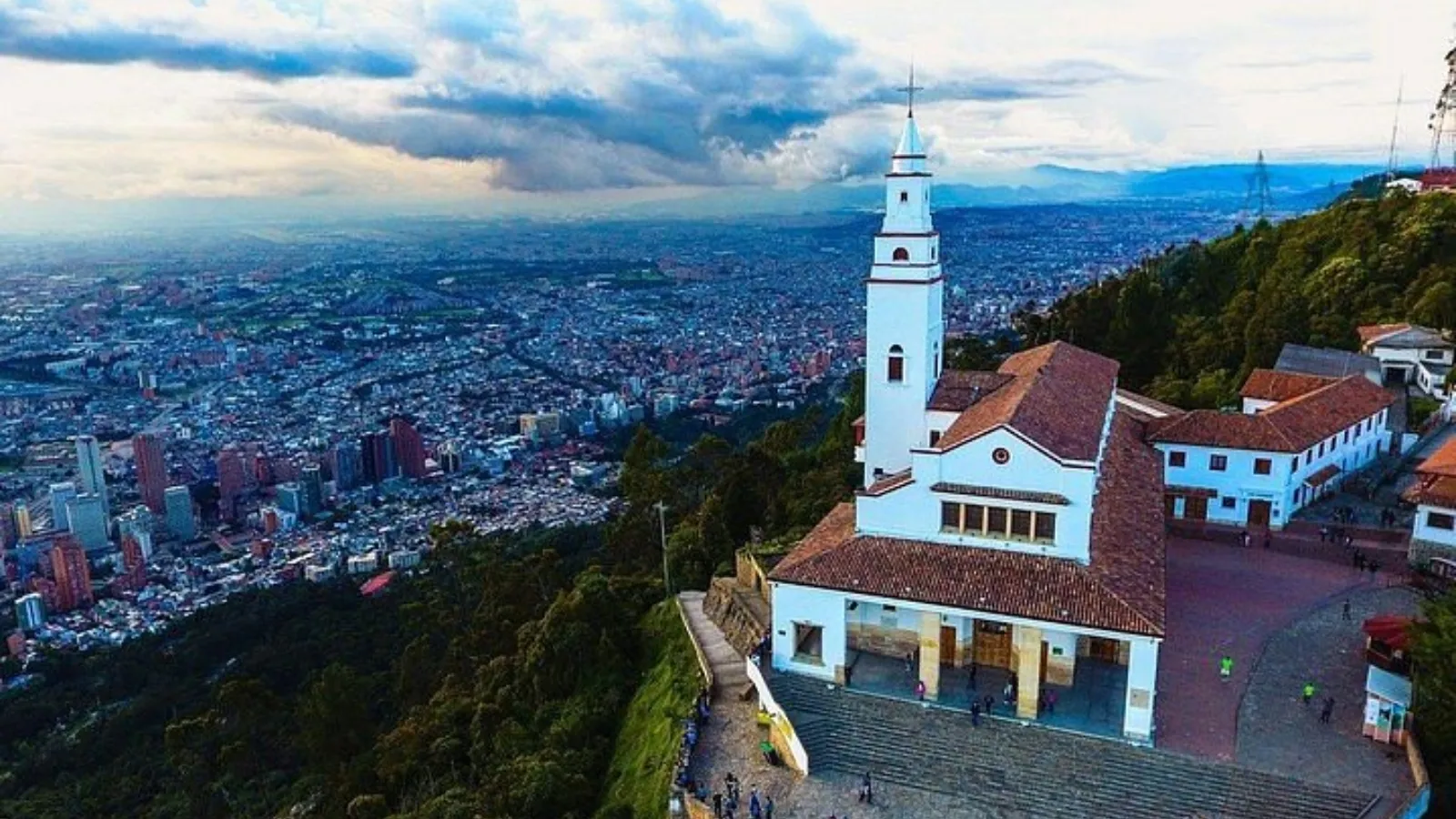 Monserrate, la respuesta de Colombia al hechicero de Ghana: TW