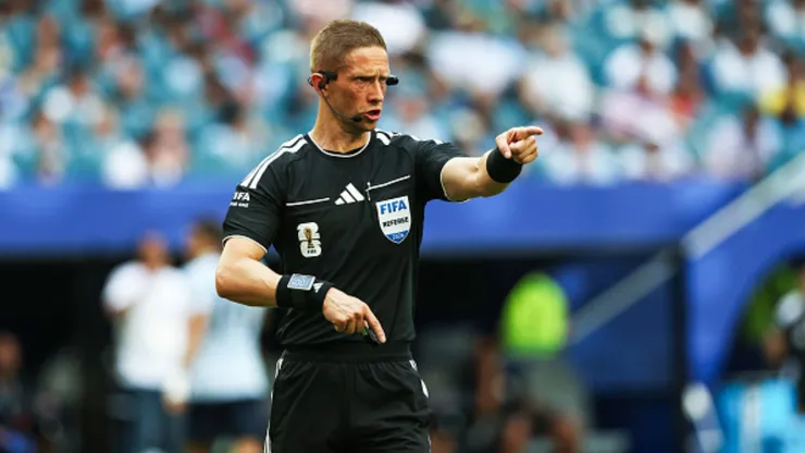 Espen Eskås, árbitro FIFA.