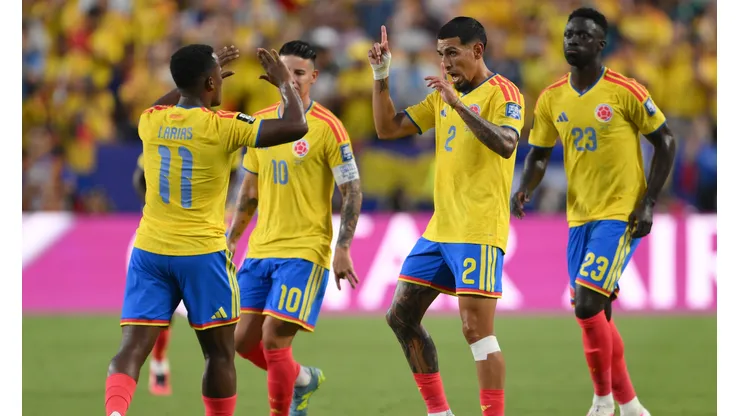 ¿Contra quién juega Colombia en los 8vos de final del Mundial?