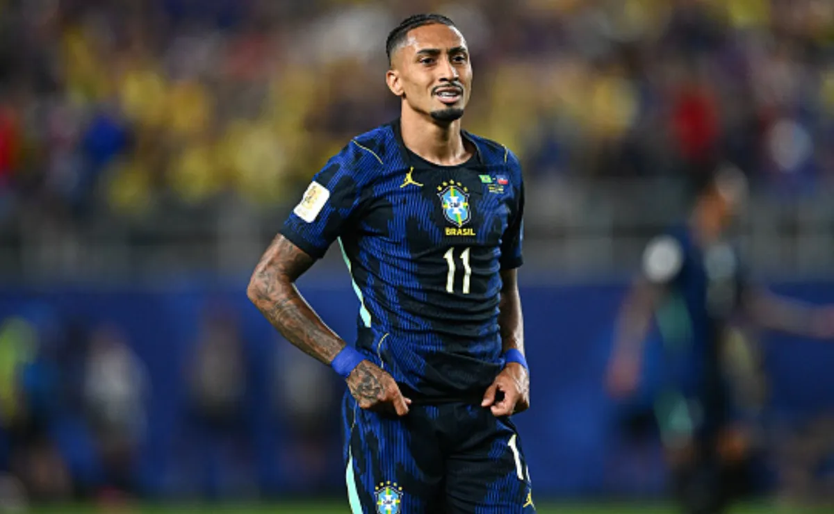 لماذا يغيب رافينيا عن تشكيلة البرازيل الأساسية أمام النرويج في ثمن نهائي مونديال 2026؟