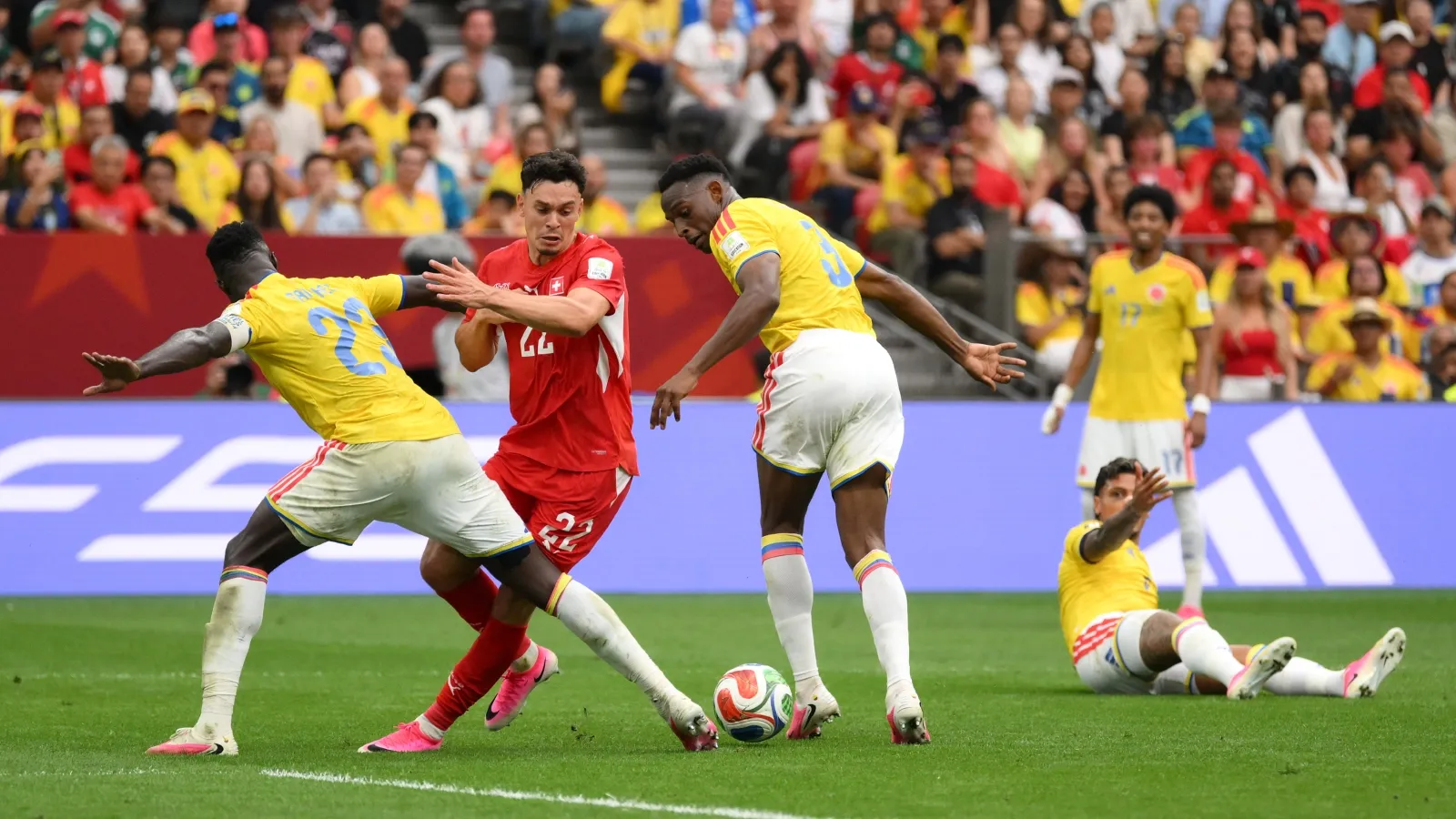 La defensa de Colombia, reforzada tras el Mundial: GETTY