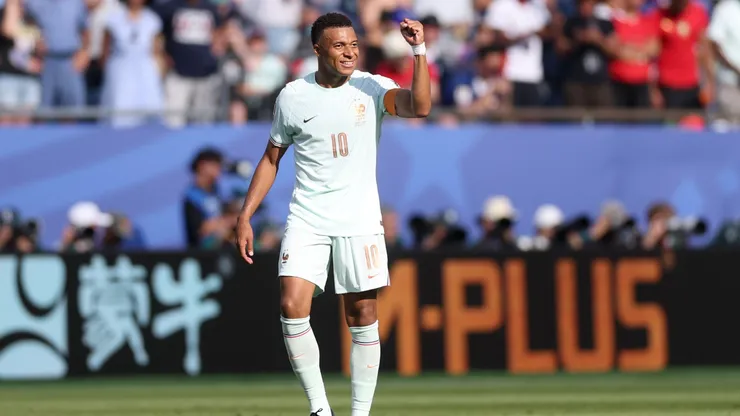 Mbappé rompió 5 récords ante Marruecos.