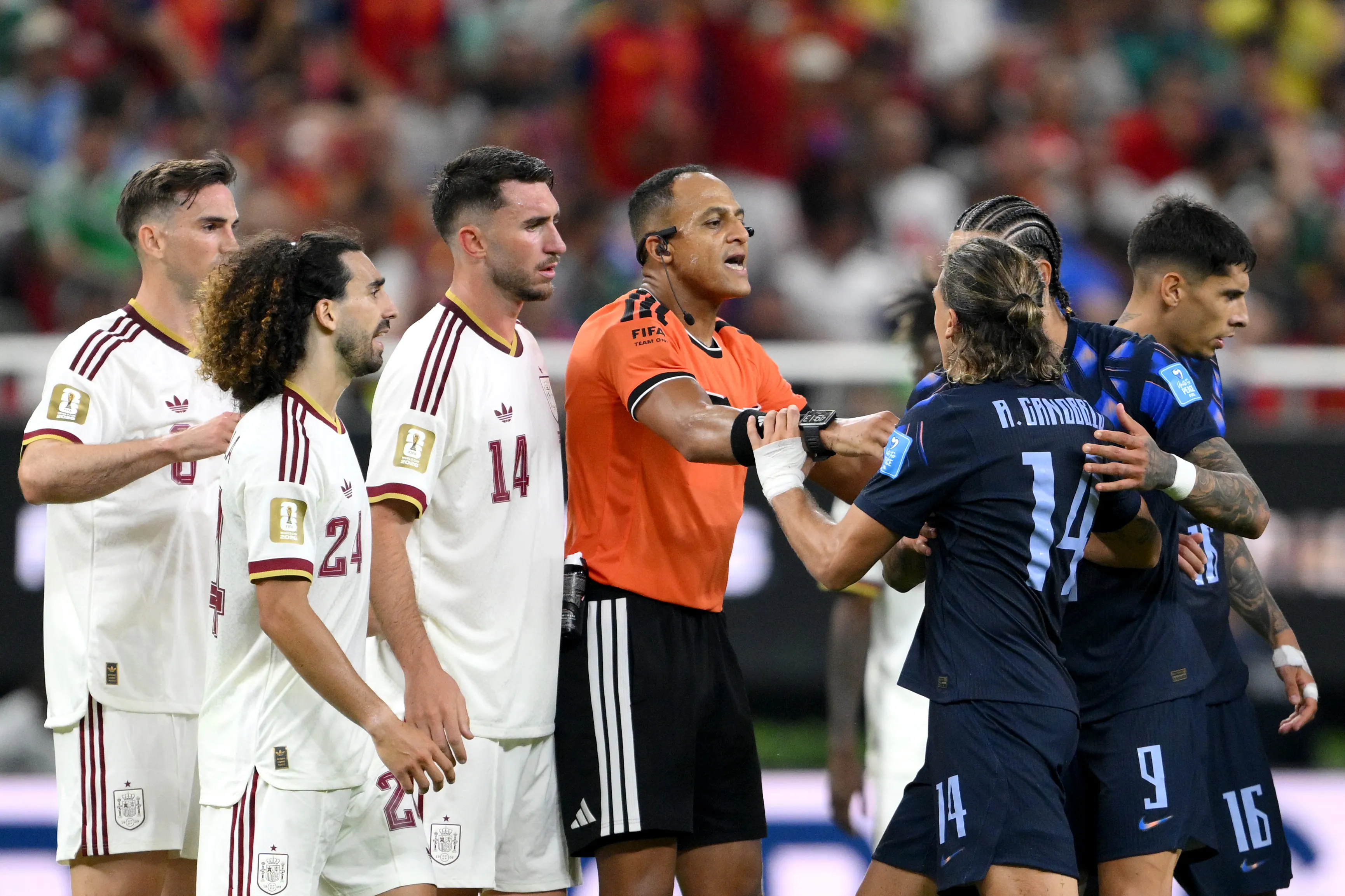 Ismail Elfath arbitró el polémico partido entre Uruguay y España en fase de grupos.