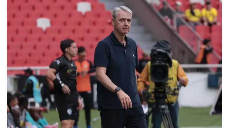 La decisión de Liga de Quito con Tiago Nunes tras las polémicas y los malos resultados