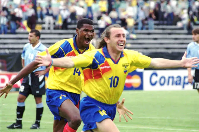 Álex Aguinaga – Selección de Ecuador.