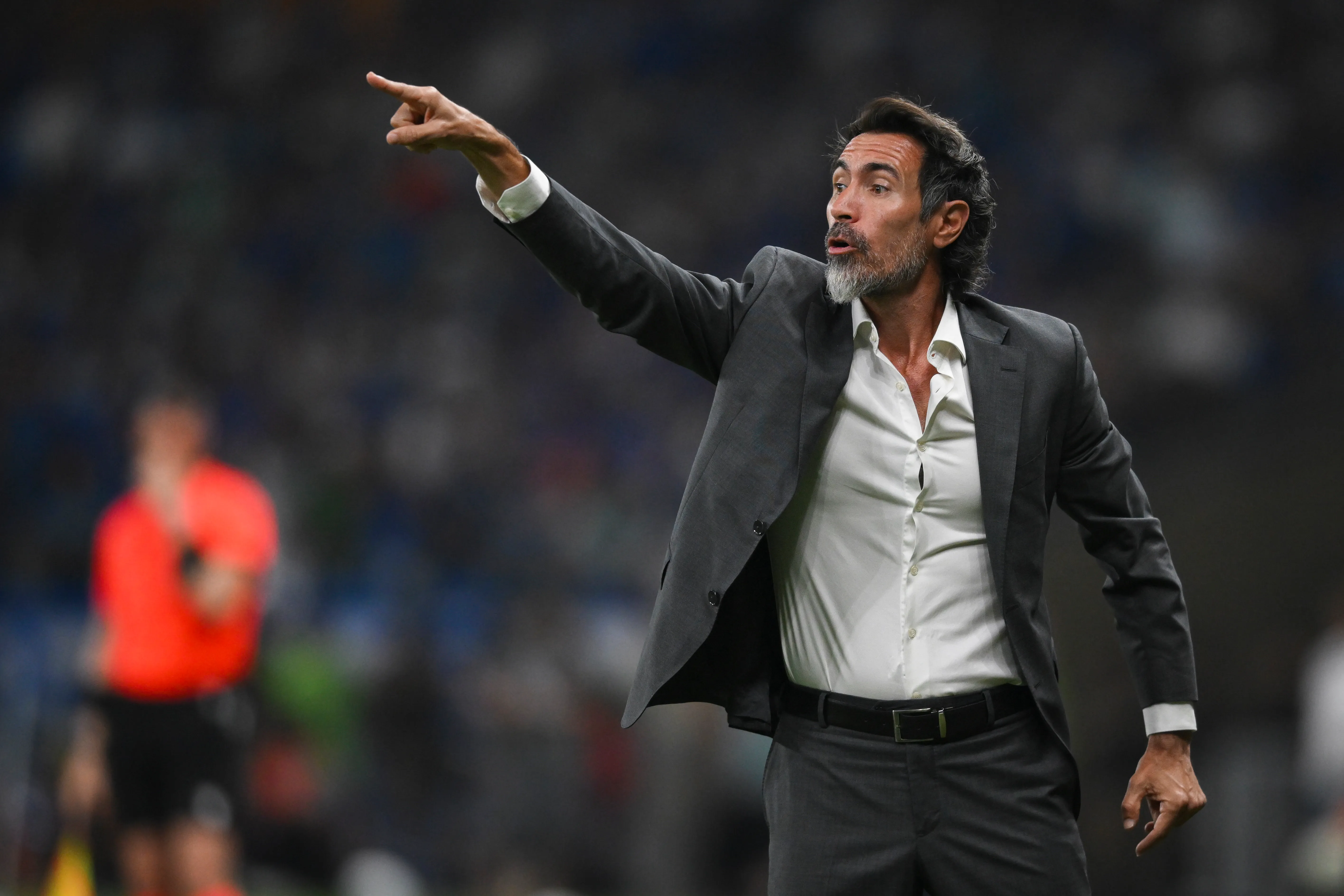 Eduardo Domínguez – entrenador argentino.