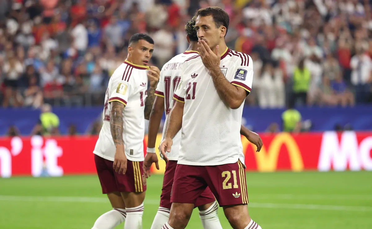 موعد نهائي كأس العالم 2026: إسبانيا تنتظر الفائز من قمة الأرجنتين وإنجلترا